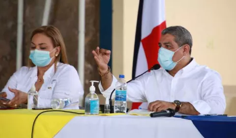 Piden respuesta al Minsa sobre el uso del dióxido de cloro en el tratamiento contra la COVID-19