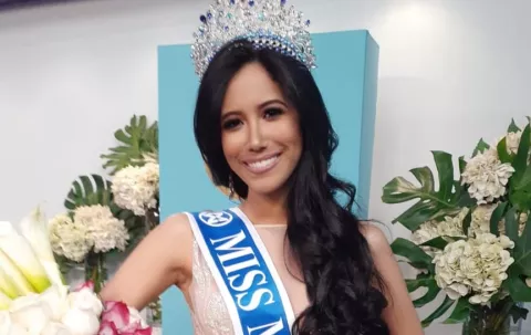 Krysthelle Barretto Reichlin fue coronada Miss Mundo Panamá 2021