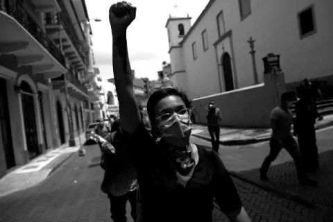 Sobre la satanización de la política