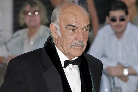 Muere Sean Connery a sus 90 años, el legendario James Bond