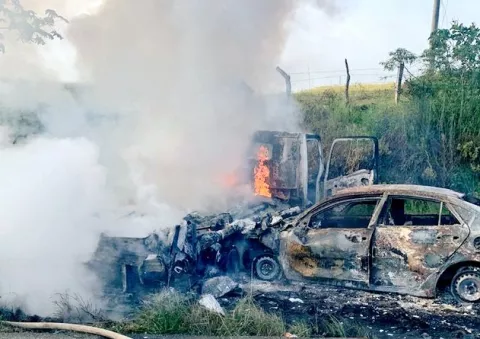 Colisión entre un cisterna y un sedán causa una explosión y deja un herido en Veraguas