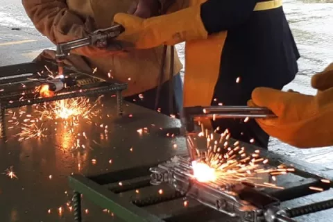 Ministerio de Seguridad Pública destruye más de 5,500 municiones y 578 armas, en la sede de la Policía Nacional