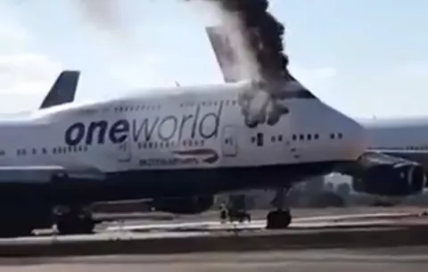 Se incendia avión 747 de la compañía British Airways en aeropuerto de España