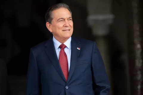 Colaborador cercano al presidente Laurentino Cortizo da positivo a la COVID-19, el mandatario no presenta la enfermedad