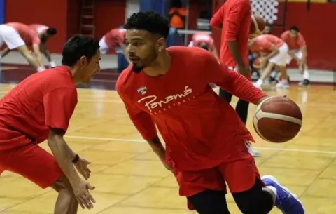 Daniel Girón, integrante de la selección de baloncesto, da positivo a la COVID-19