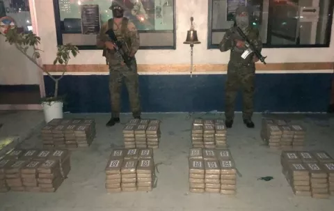 Estamentos de seguridad cierran octubre con 59 toneladas de droga decomisada
