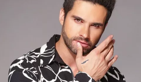 El actor Eleazar Gómez continuará detenido, fue acusado de 'violencia familiar equiparada'