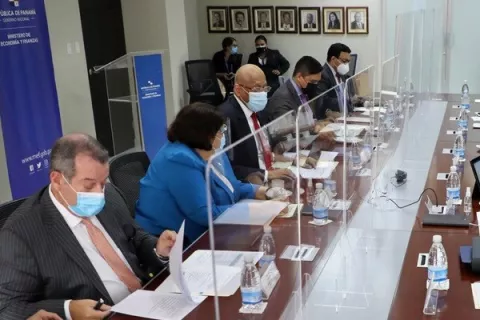 Panamá afina hoja de ruta en busca de su exclusión de la lista gris del Grupo de Acción Financiera (Gafi)