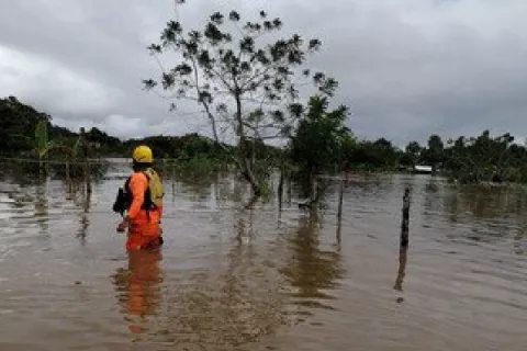 Gobierno Nacional coordina acciones para entrega de ayuda a la población afectada tras inundaciones y deslizamientos