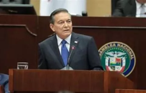 Presidente  Laurentino Cortizo suscribe acuerdo que extiende hasta junio de 2021 el uso de banda ancha de internet