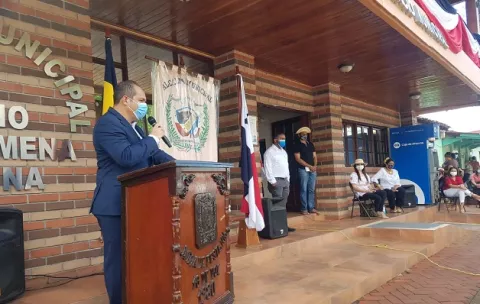 Santeños celebran 451 años de fundación de La Villa