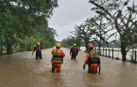 Mal tiempo persiste en el distrito de Mariato, varios ríos de la región se han desbordado 