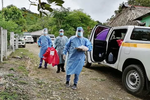 Bajan a 875 los casos positivos, pero suben a 16 las muertes por COVID-19