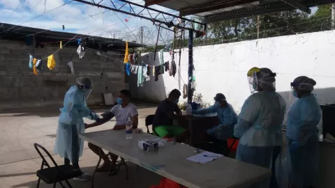 Autoridades analizan la situación del Centro Penitenciario de Penonomé afectado por la COVID-19