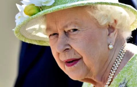 La Reina Isabel II envía un mensaje a Panamá y a los países afectados por el huracán Eta