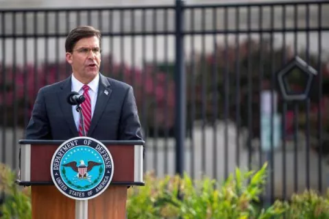 Donald Trump despide de manera fulminante al secretario de Defensa Mark Esper