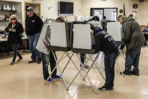 La campaña de Donald Trump pide un recuento en el estado clave de Wisconsin