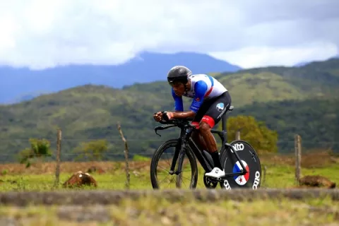 Christofer Jurado recupera la camiseta amarilla en la Vuelta a Chiriquí
