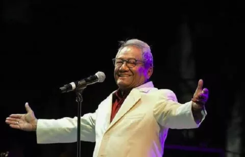 ¿Armando Manzanero bajó la guardia contra la COVID-19?