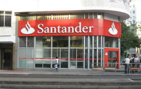 Moody's avizora perspectiva negativa para los bancos de Latinonamérica en 2021