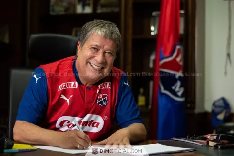 Hernán 'El Bolillo' Gómez estará al frente del Independiente Medellín