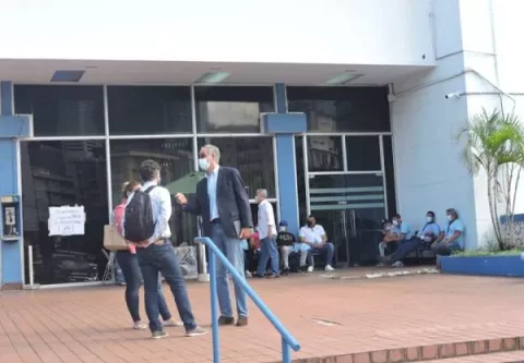 ¡Paro en el Idaan! Trabajadores exigen pago de bono de productividad