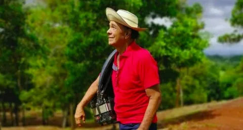 Fallece el cantautor panameño Carlos Cleghorn, creador de grandes éxitos de la música típica panameña