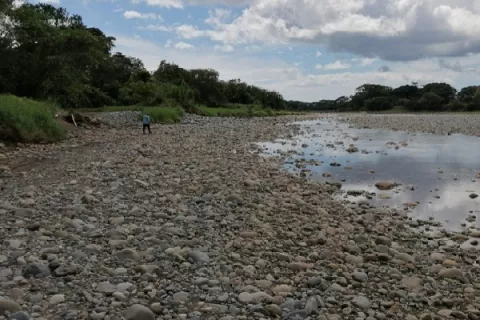 Bajos niveles del río Chiriquí impiden funcionamiento de la planta potabilizadora