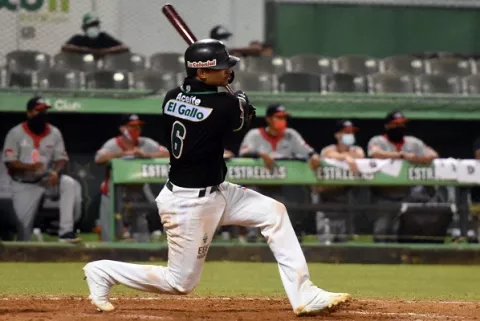El panameño Bethancourt, Canó y Peña guían a las Estrellas Orientales a base de jonrones al triunfo