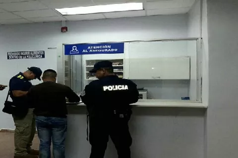 Joven es herido de bala en los multifamiliares de Nueva Providencia, en Colón