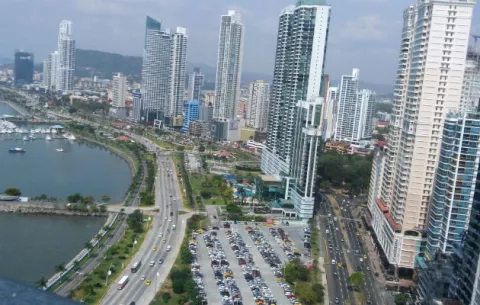 Panamá debe mejorar aspectos económicos y fortalecer la institucionalidad para ser más competitivo