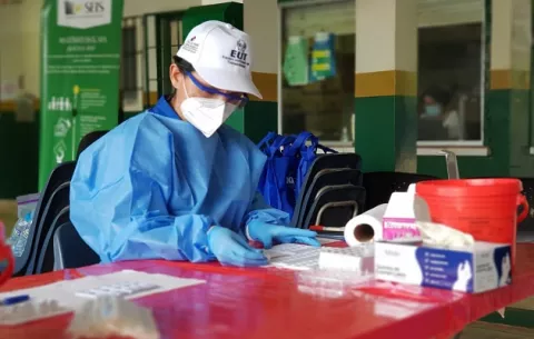 Minsa reporta 2,388 casos nuevos de COVID-19, mientras pide paciencia a la población