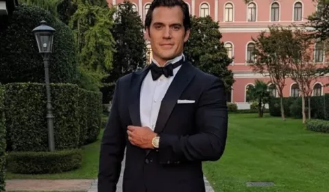 Henry Cavill tuvo un accidente en la grabación 'The Witcher', la filmación continúa con escenas que no lo involucran