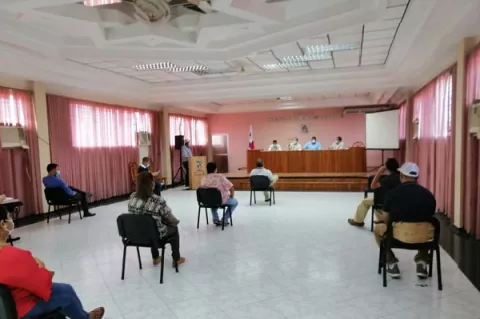 Dueños de bares y cantinas en Los Santos piden auxilio a las autoridades tras nueve meses de pérdidas