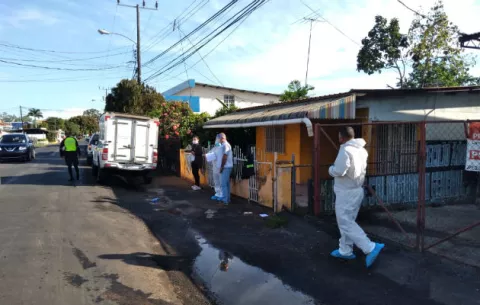  Encuentran a un hombre muerto y desnudo en medio de un charco de sangre en Veraguas 