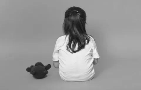 Maltrato infantil, el virus social que parece no tener cura