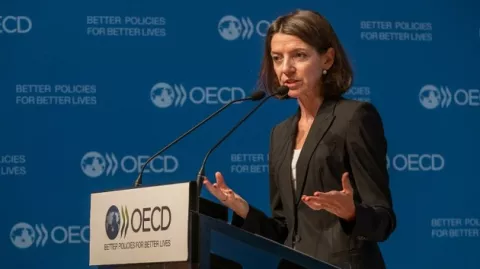 La OCDE mejora su proyección global