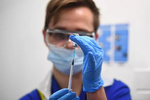 ¡Urgente! Canadá recibe las primeras dosis de la vacuna de Pfizer contra la COVID-19