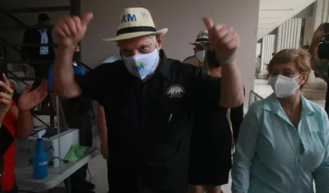Siguen aplicando una justicia distinta al expresidente Ricardo Martinelli