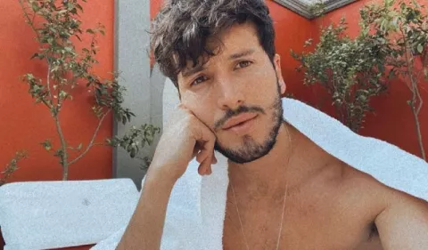 Sebastián Yatra está buscando al amor