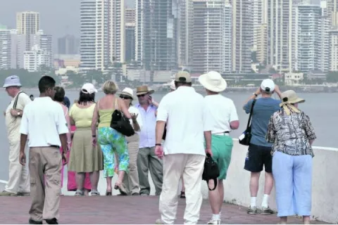 Solo un 20% de los contratos de los colaboradores de las empresas turísticas en Panamá se han reactivado