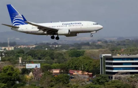 Cuba reduce frecuencia de vuelos desde Panamá y otros países de la región