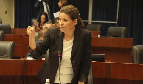 Envenenados por dietilenglicol: Ana Matilde Gómez vulneró derechos humanos y el Gobierno ha permitido el 'irrespeto' con su designación para jueza en la OEA