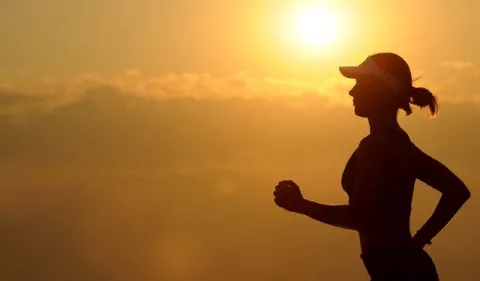¿Cómo fortalece el ejercicio al sistema inmunológico?