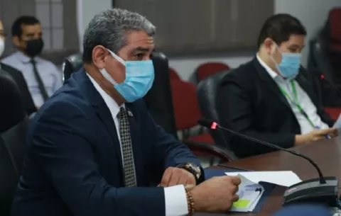 Diputados citan a ministros y a la canciller para que rindan cuentas sobre el manejo de la covid-19