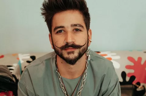 'Ropa cara', el nuevo tema de Camilo, está entre adeptos y detractores