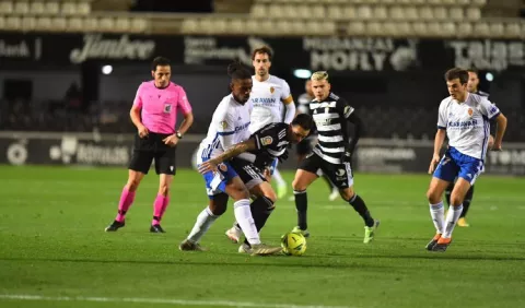 FC Cartagena, sin 'Coco' Carrasquilla, empata 1-1 ante el Zaragoza