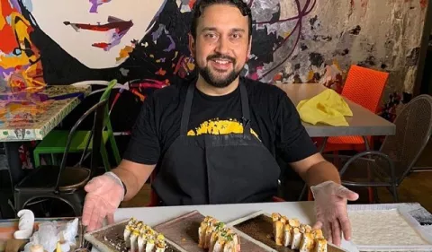 Edixon Hernández, 'chef' y artista que fusiona la cocina asiática y latina