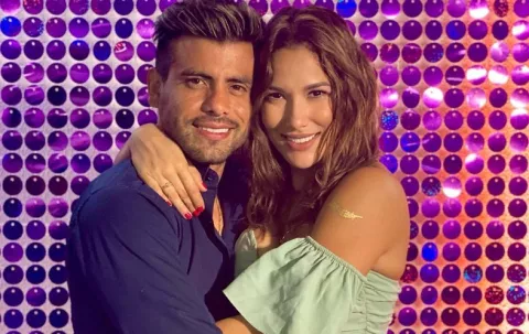 Alejandra Jaramillo a Efraín Ruales: 'Te amo con mi alma Efraín y las almas que se unen no se separan jamás'
