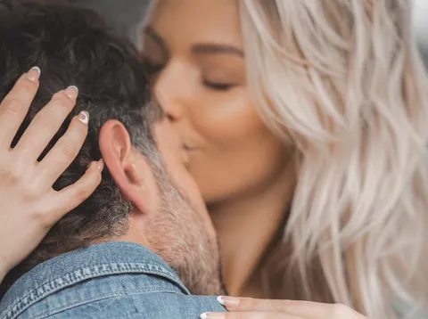 Gabriel Soto e Irina Baeva confirmaron su compromiso